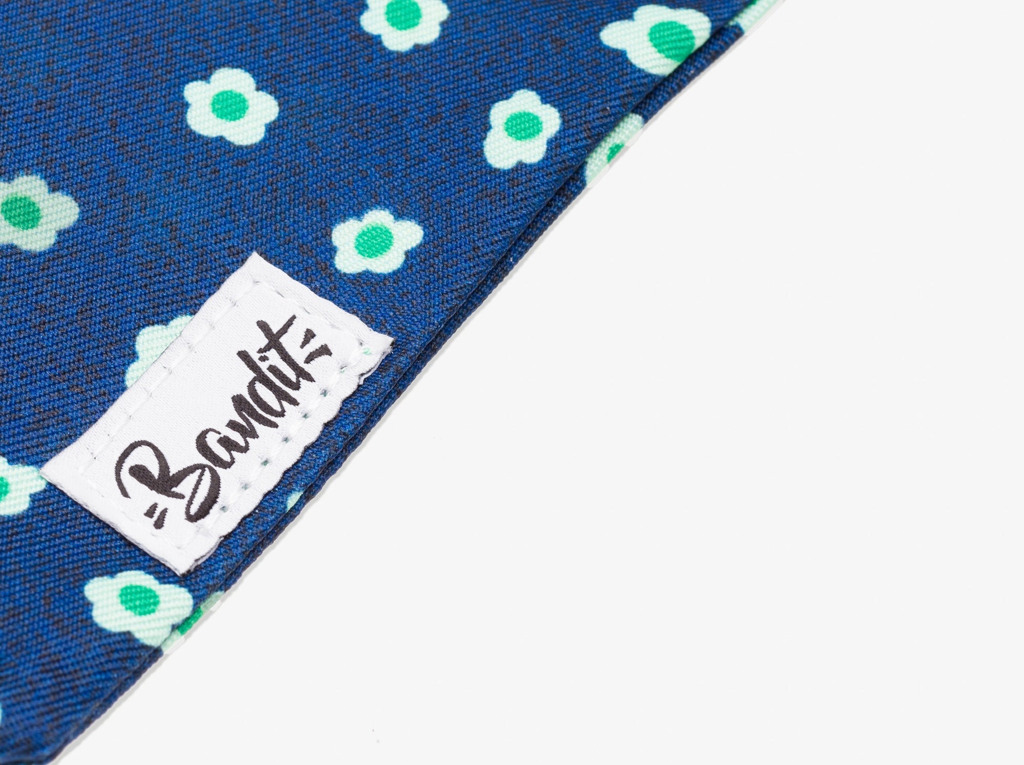Bandana pour chien denim bleu brut à fleurs