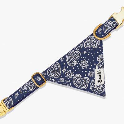 Bandana pour chien motif Minuit (paisley bleu marine) French Bandit, vue produit sur fond blanc