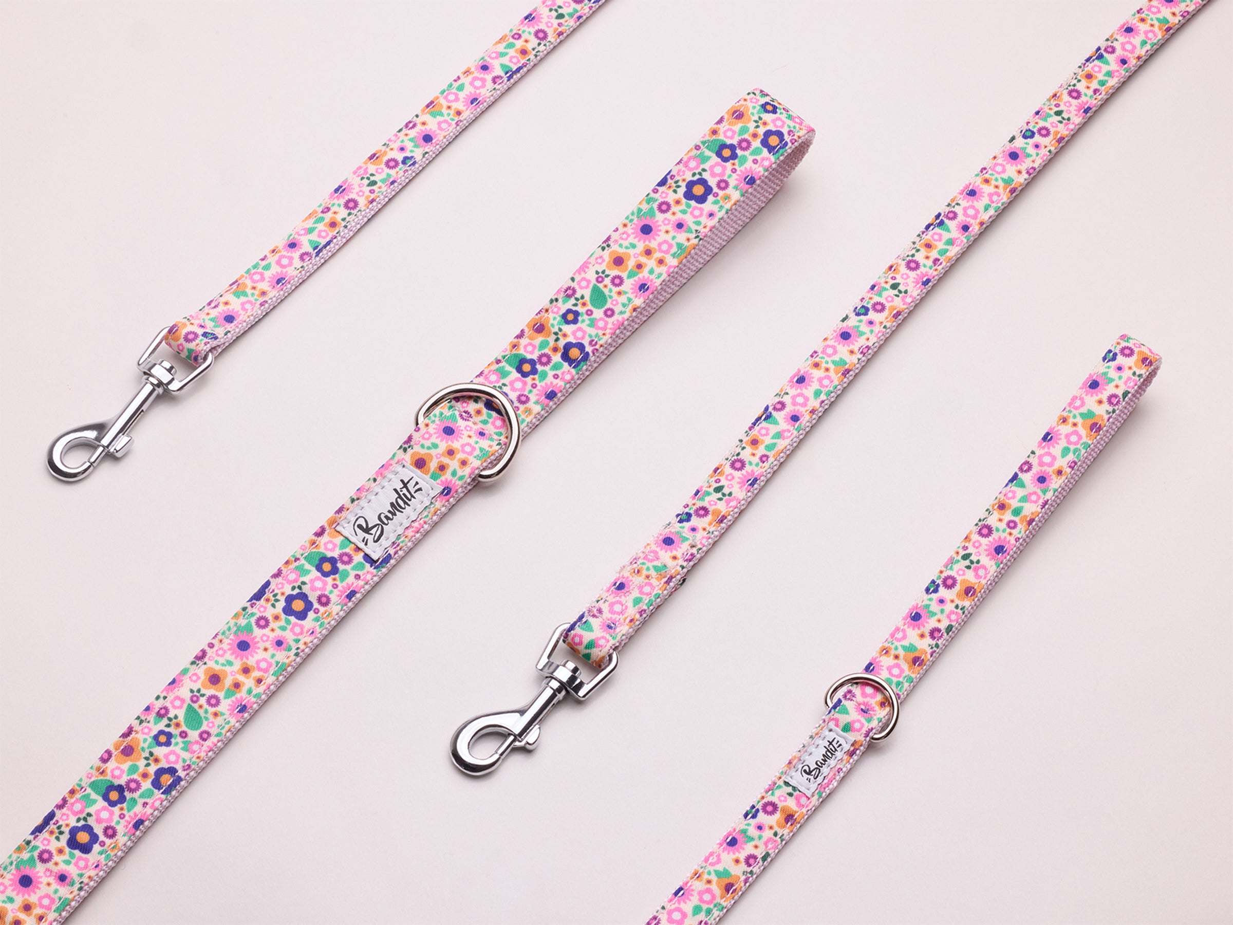 Laisse pour chien imprimé rose fleuri