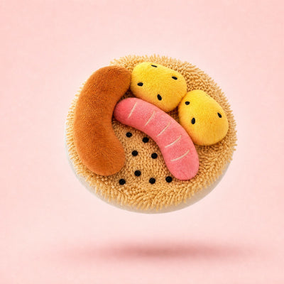 La Choucroute, jouet pour chien en peluche en forme de choucroute alsacienne, packshot French Bandit